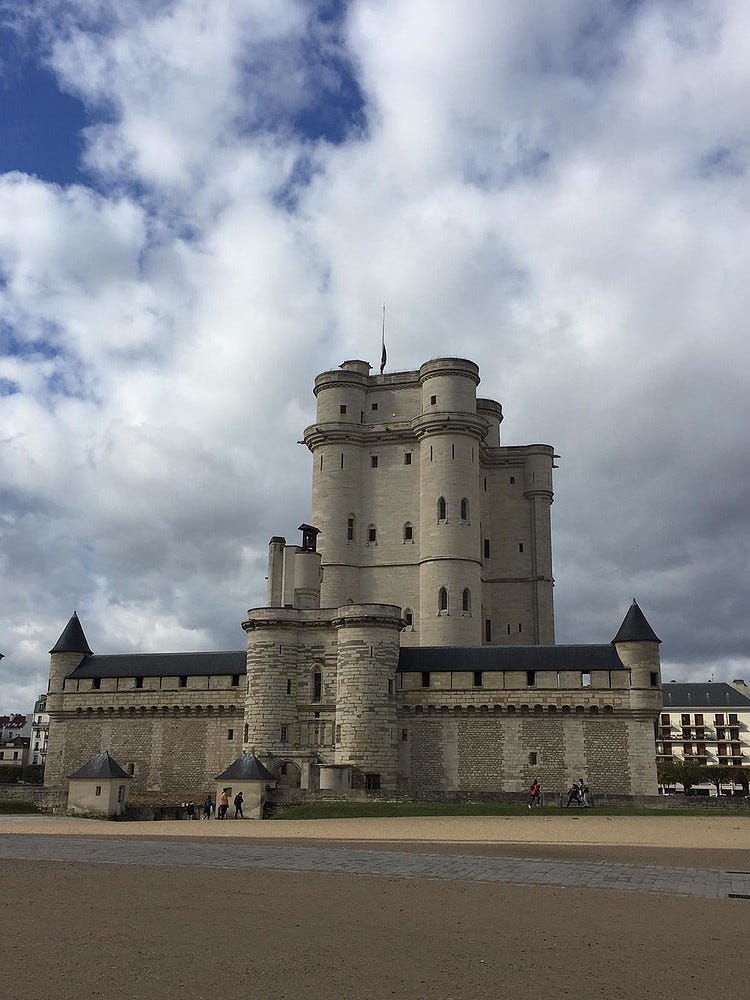 Chateau De Vincennes Fast Track Ticket Paris