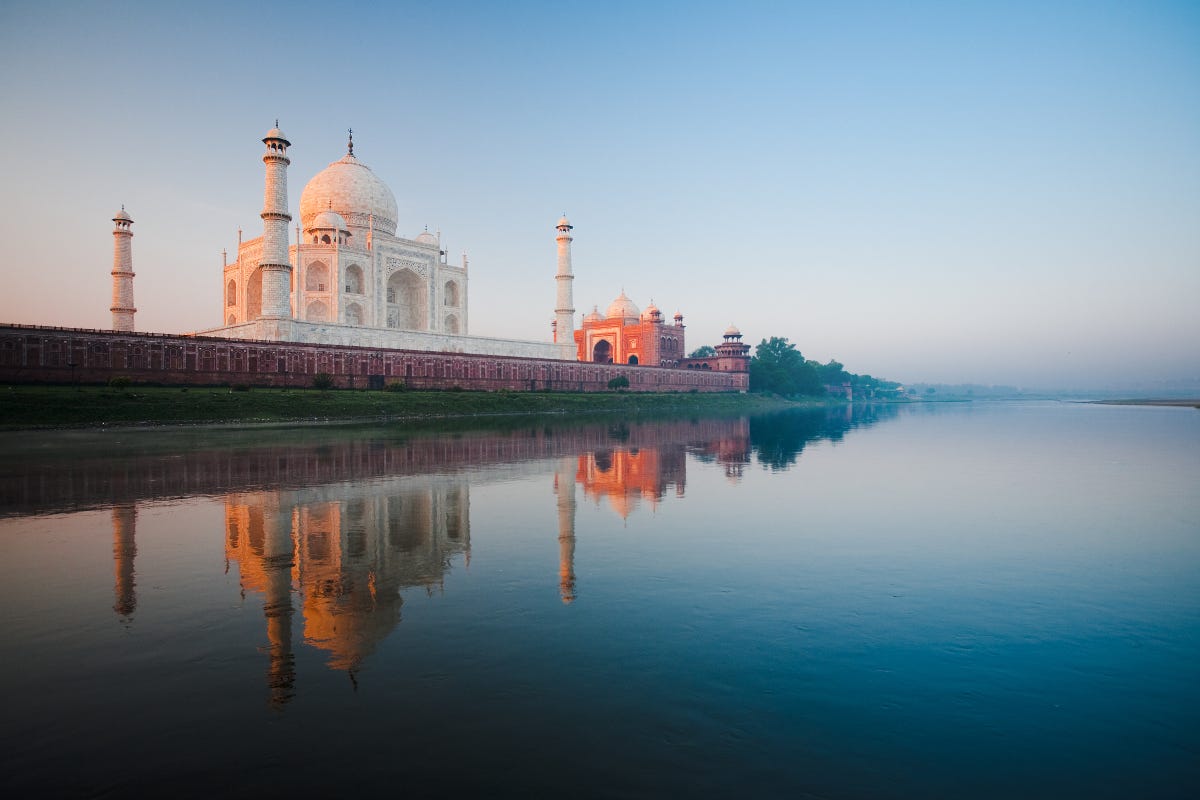 Taj Mahal And Agra Fort Private Tour Book At Civitatis Com