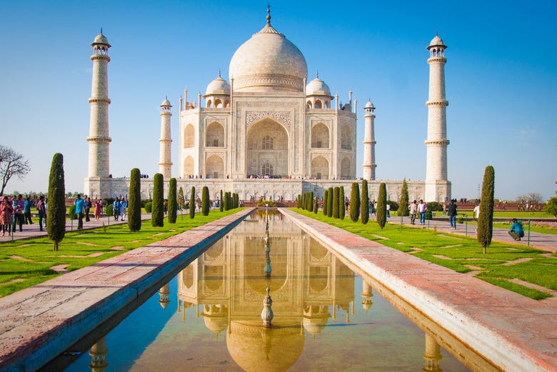 Mausoleo del Taj Mahal in marmo
