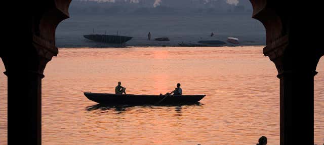 Passeio de barco ao amanhecer + Cerimônia Aarti