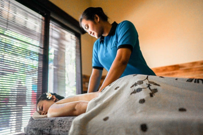 indonesia massage tourism
