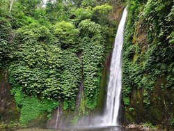 Cascata nel centro dell'isola