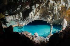 Excursión a las cuevas de Batu Cermin y Rangko
