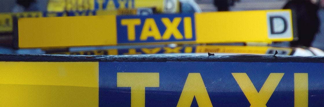 Táxis em Dublin