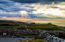 Cliffs of Moher & Aran Islands Day Trip
