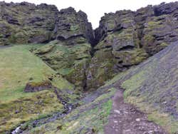 Grotta Rauðfeldsgjá