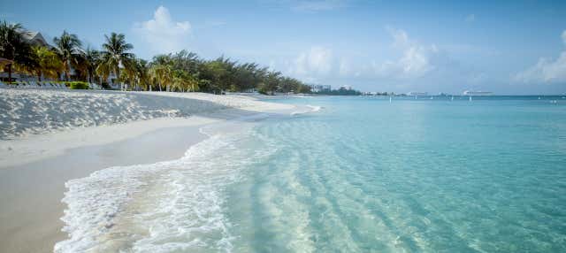 Seven Mile Beach Trip