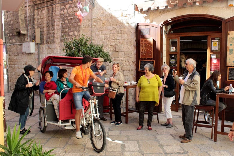 Exploring Bari by rickshaw
