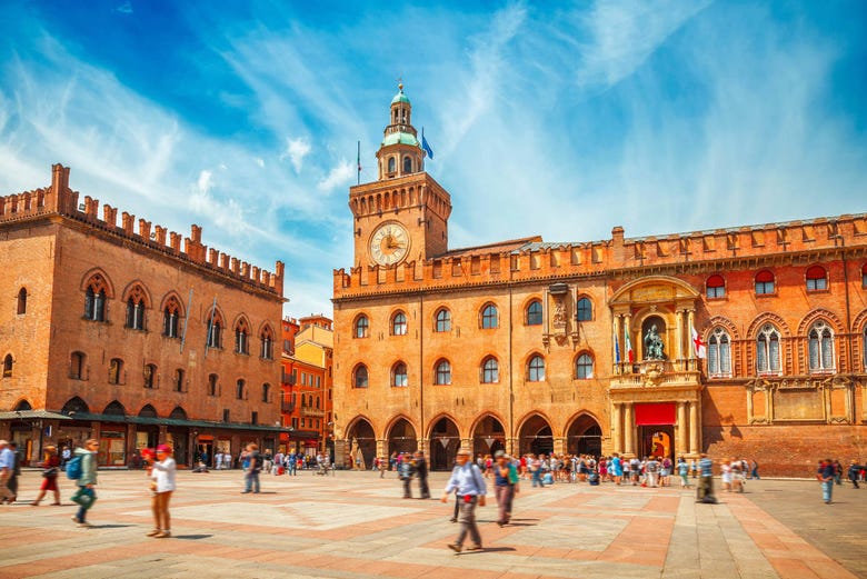 Bologna's Main Square