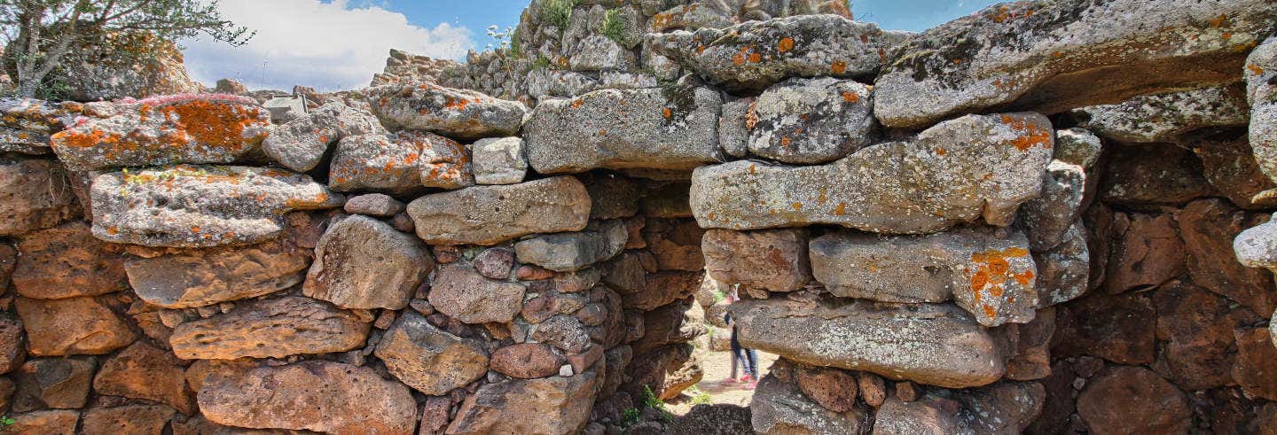 Escursione al Nuraghe Arrubiu da Cagliari