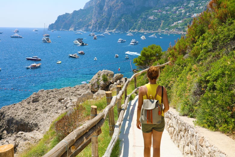 Passeando pela costa de Capri