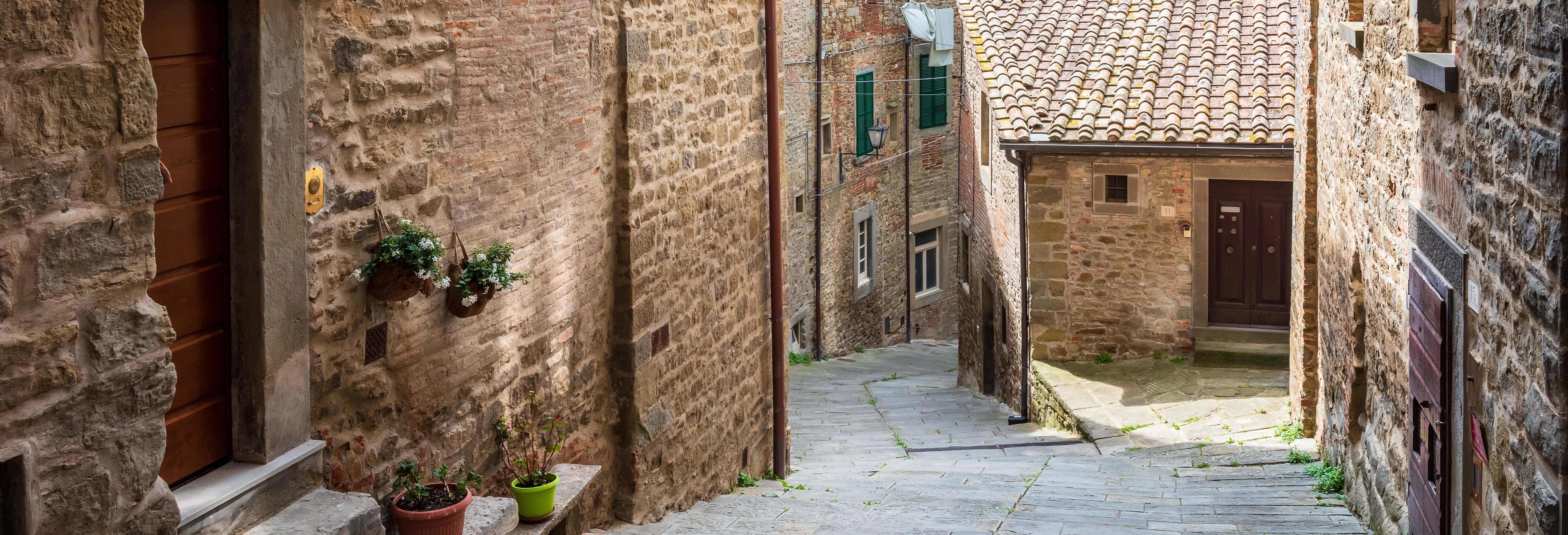 Tour privado por Cortona con guía en español