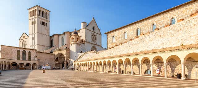 Excursão a Assis e Cortona
