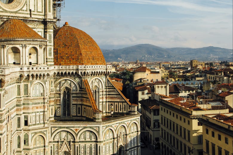 Percorrendo os terraços da catedral de Florença