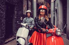 Tour delle colline del Chianti in Vespa