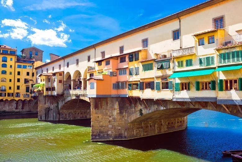 Le Ponte Vecchio (vieux pont)