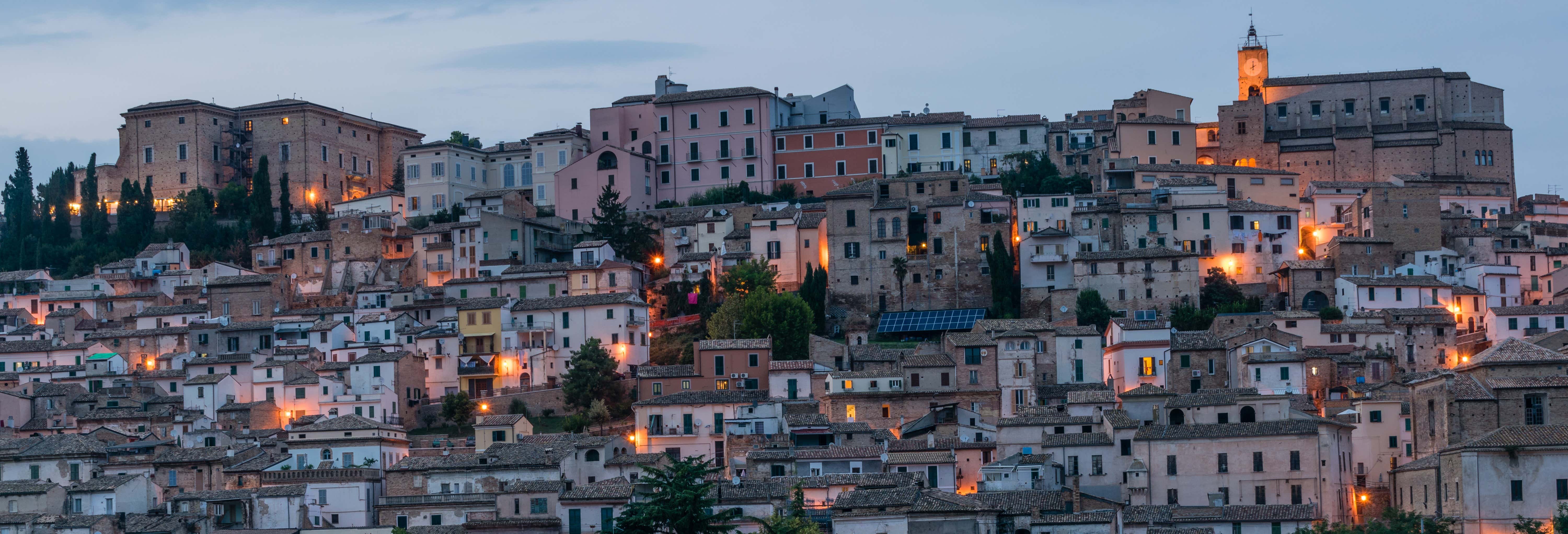 Visita a una cantina sulle colline pescaresi con degustazione