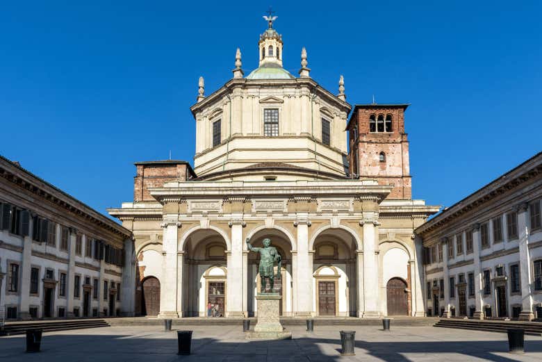The Roman columns and dome of San Lorenzo Maggiore