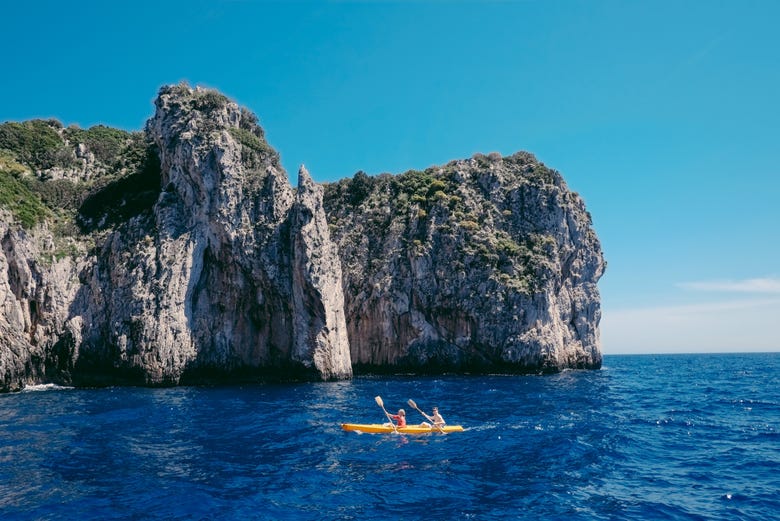 Canoagem pelo golfo de Nápoles