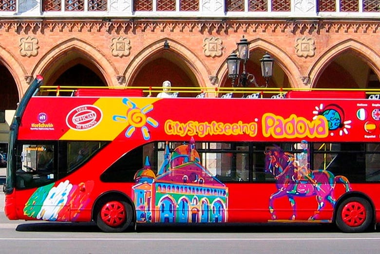 The sightseeing bus of Padua