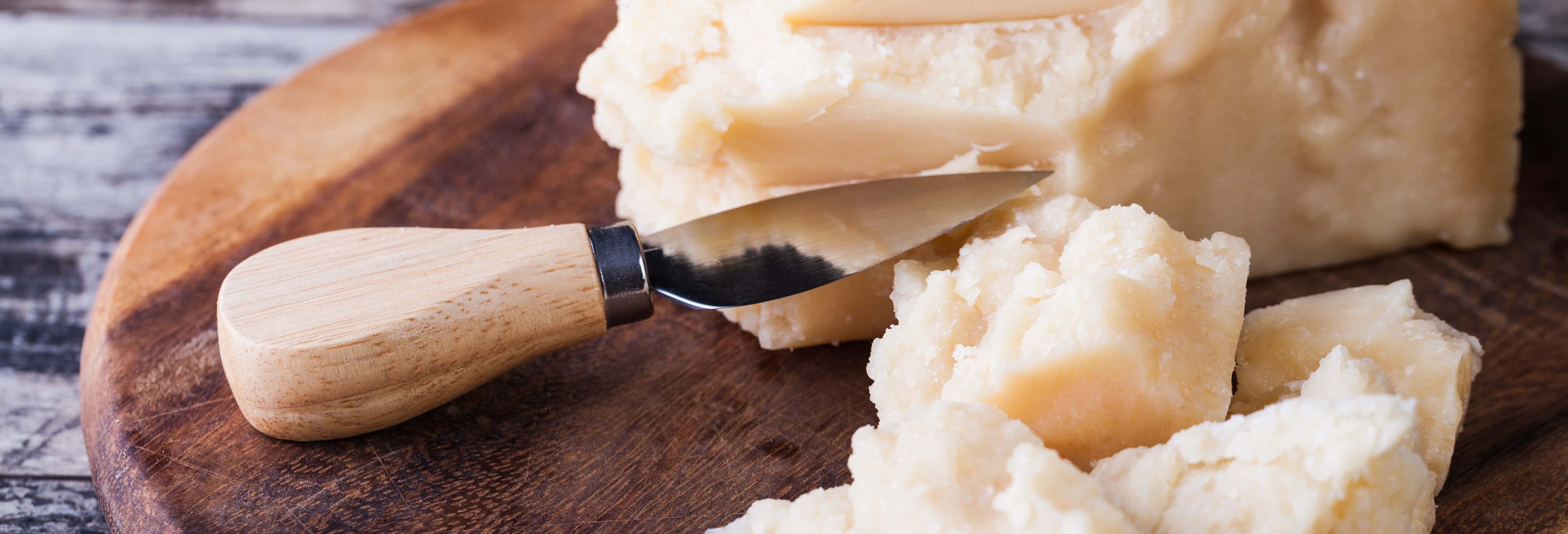 Tour privado a una fábrica de queso parmesano