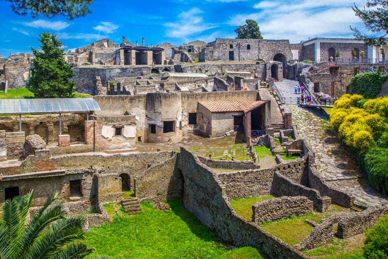 Vistas das ruínas de Pompeia
