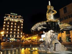 Fontana del Tritone, Piazza Barberini