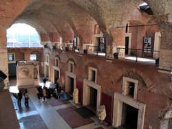 Mercato di Traiano, interno