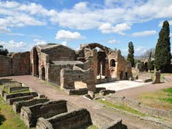 Villa Adriana, terme