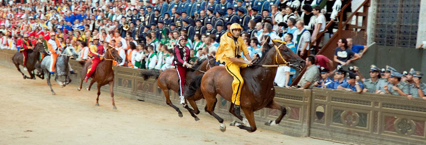 Tour del Palio de Siena