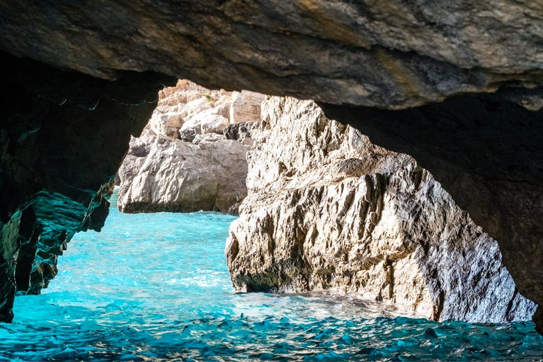 Grutas marinhas de Capri