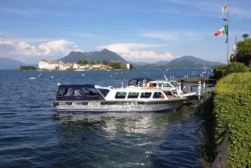 Escursione privata in barca alle Isole Borromee