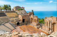 Tour por Taormina y Savoca