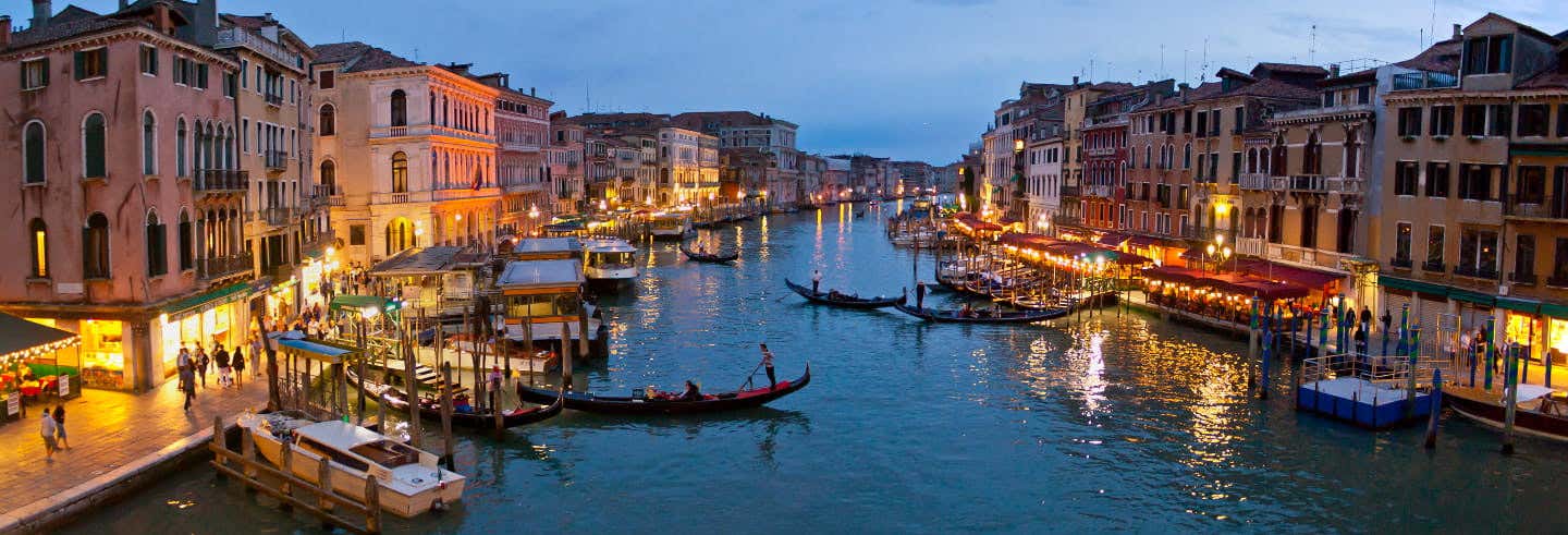 Tour por la Venecia iluminada