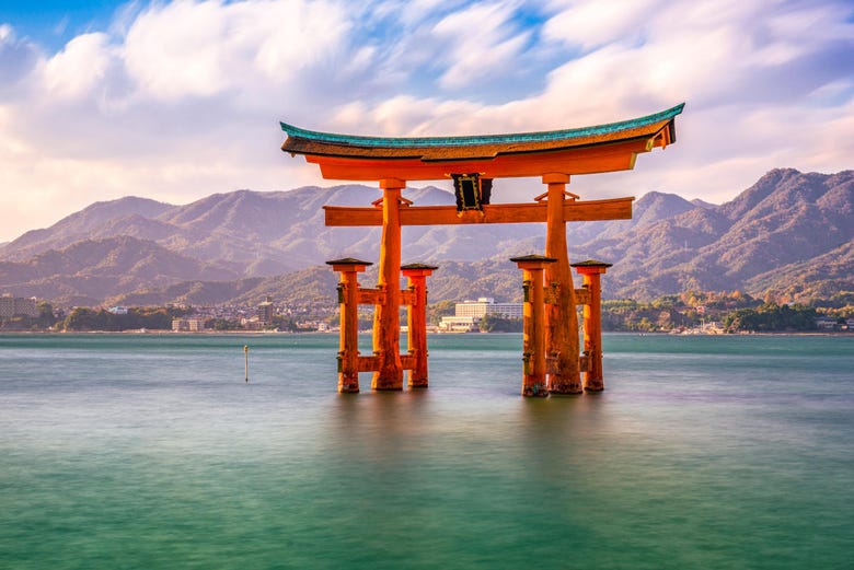 El gran Torii del santuario Itsukushima