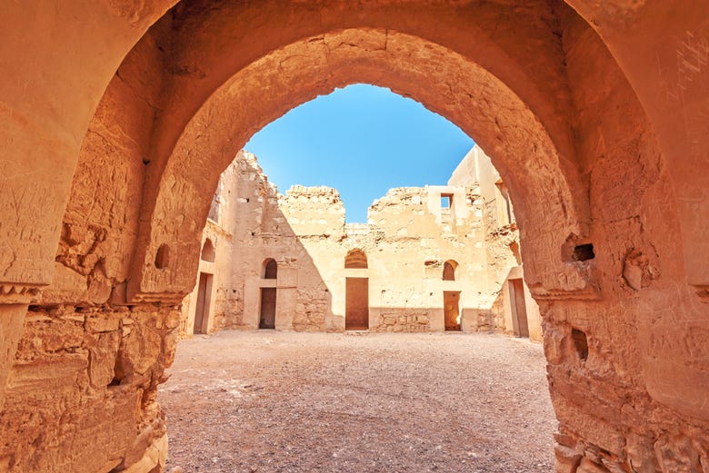 Interior del castillo Harranah