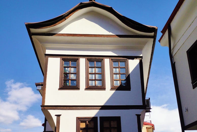 Maisons typiques dans le centre historique d'Ohrid