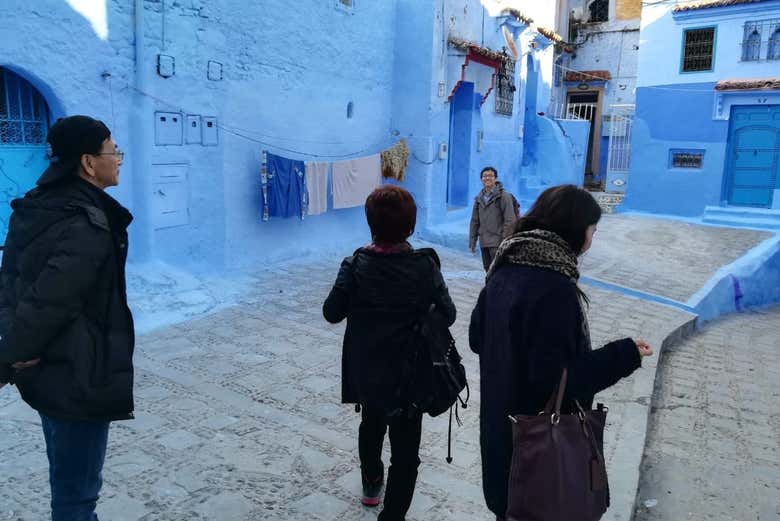 chefchaouen free tour