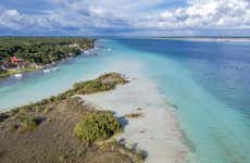 Private Boat Cruise on Lake Bacalar