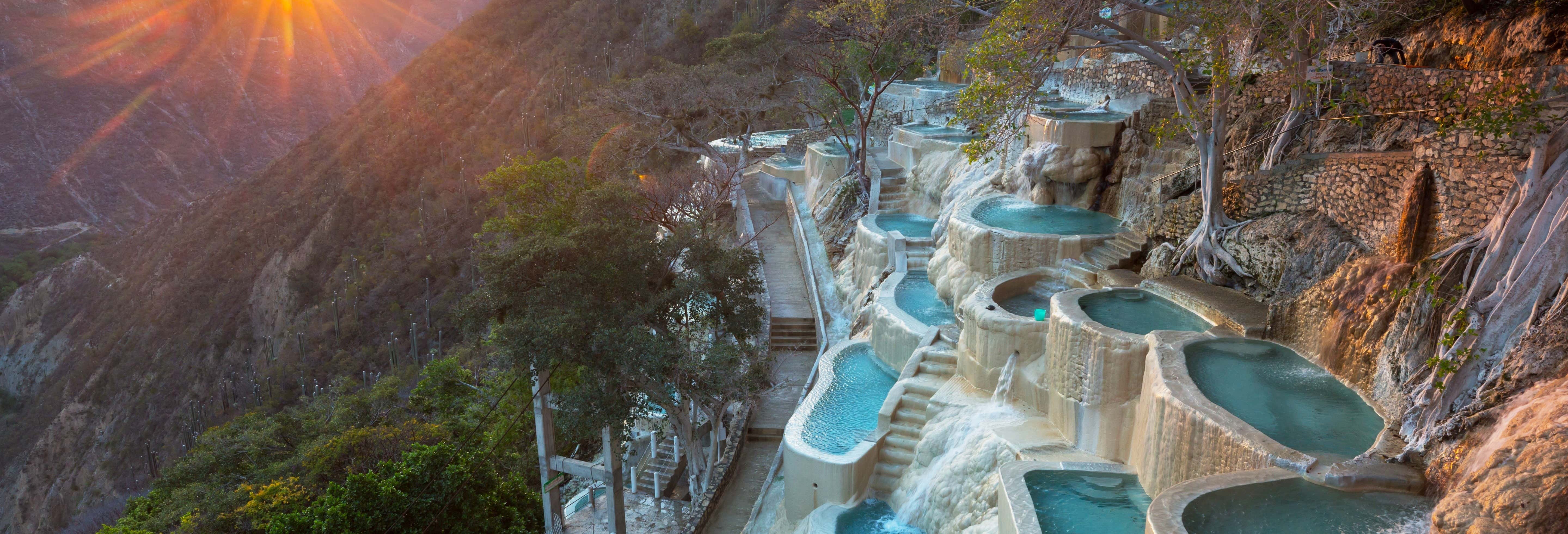 Excursión a las grutas de Tolantongo desde Ciudad de México