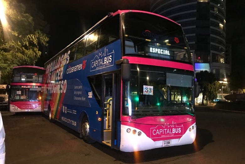 Bus touristique de la ville de Mexico