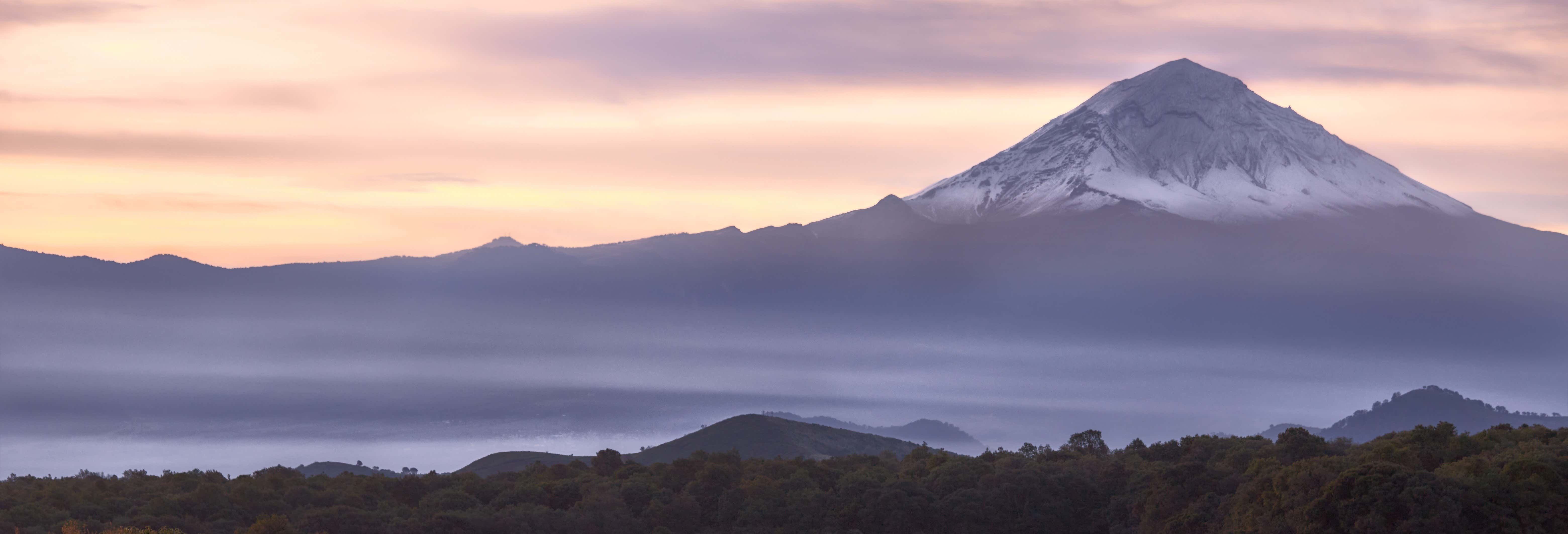 Excursión de senderismo por el volcán Nevado de Toluca al amanecer desde Ciudad de México