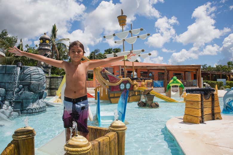 Diversión asegurada  - Diversión asegurada 