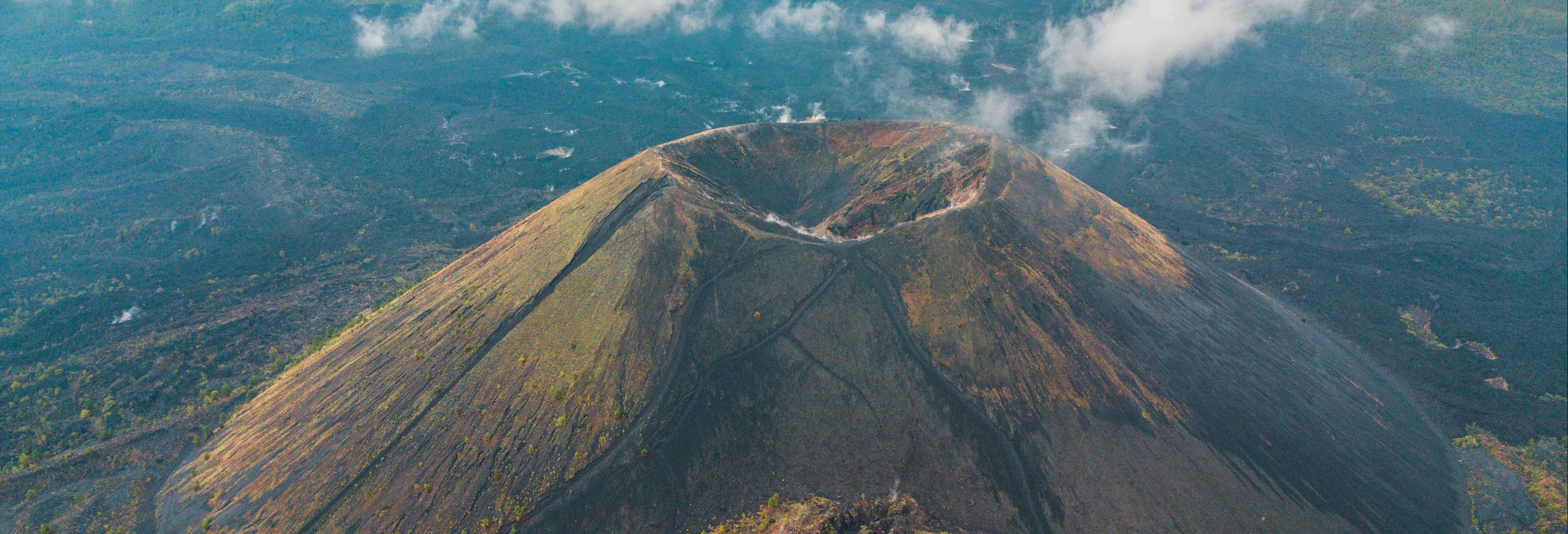 Excursión al volcán Paricutín y Angahuan desde Morelia