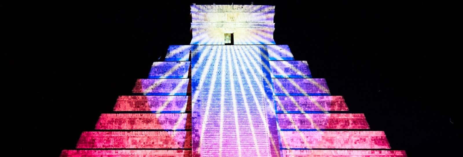 Comida buffet y espectáculo nocturno en Chichén Itzá