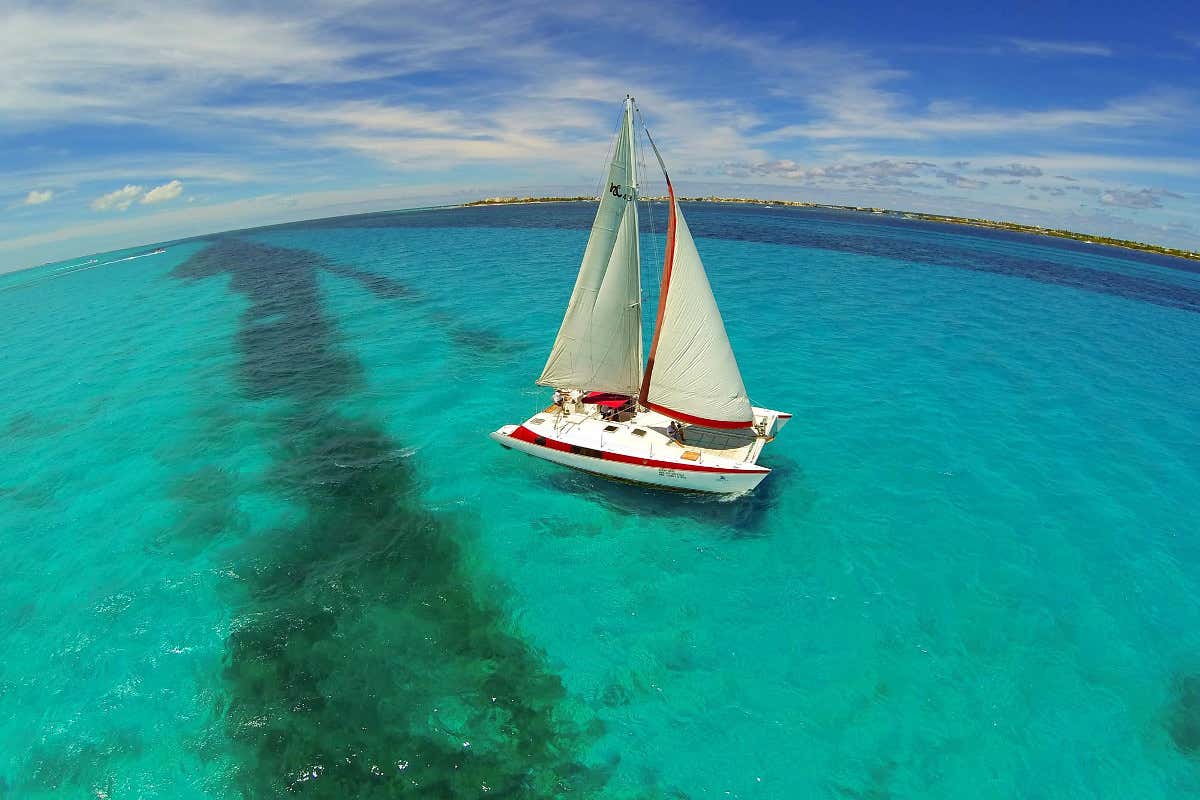 Excursión a Isla Mujeres en catamarán desde Riviera Maya