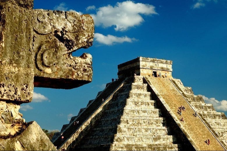 Pirámide de Kukulkán, en Chichén Itzá 