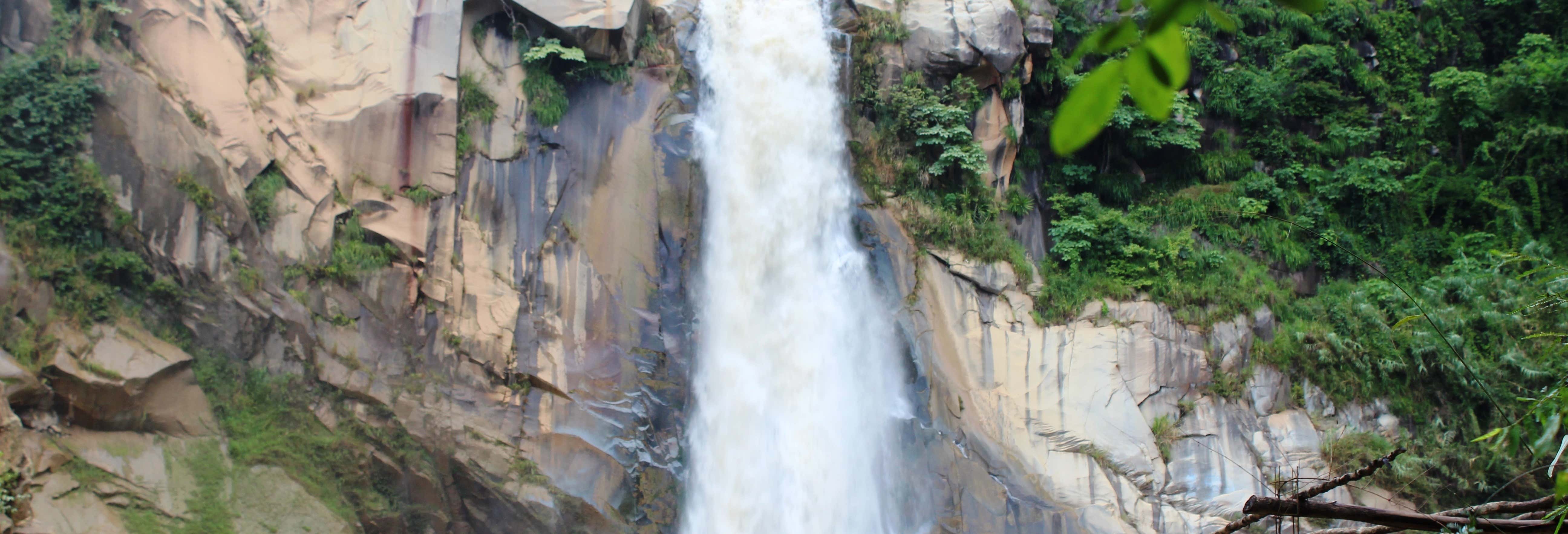 Excursión a la Cascada Encantada desde Puerto Escondido