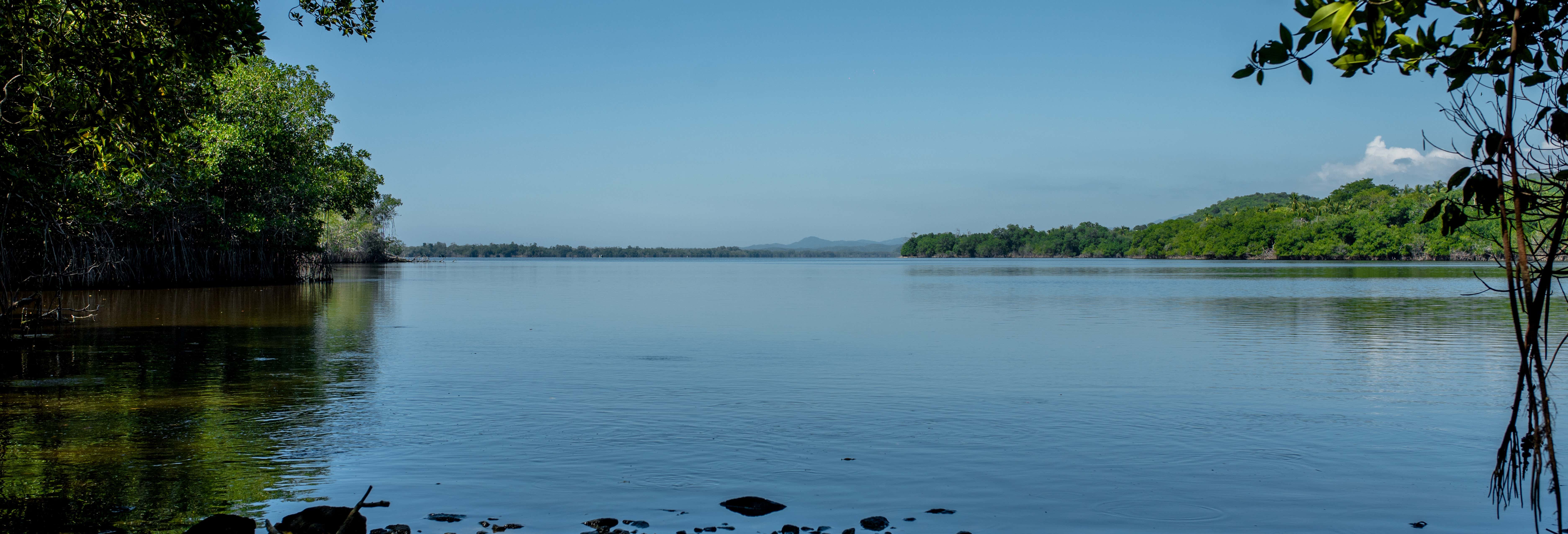 Excursión a la laguna de Manialtepec desde Puerto Escondido