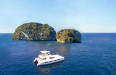 Crucero, snorkel y parrillada en playa privada